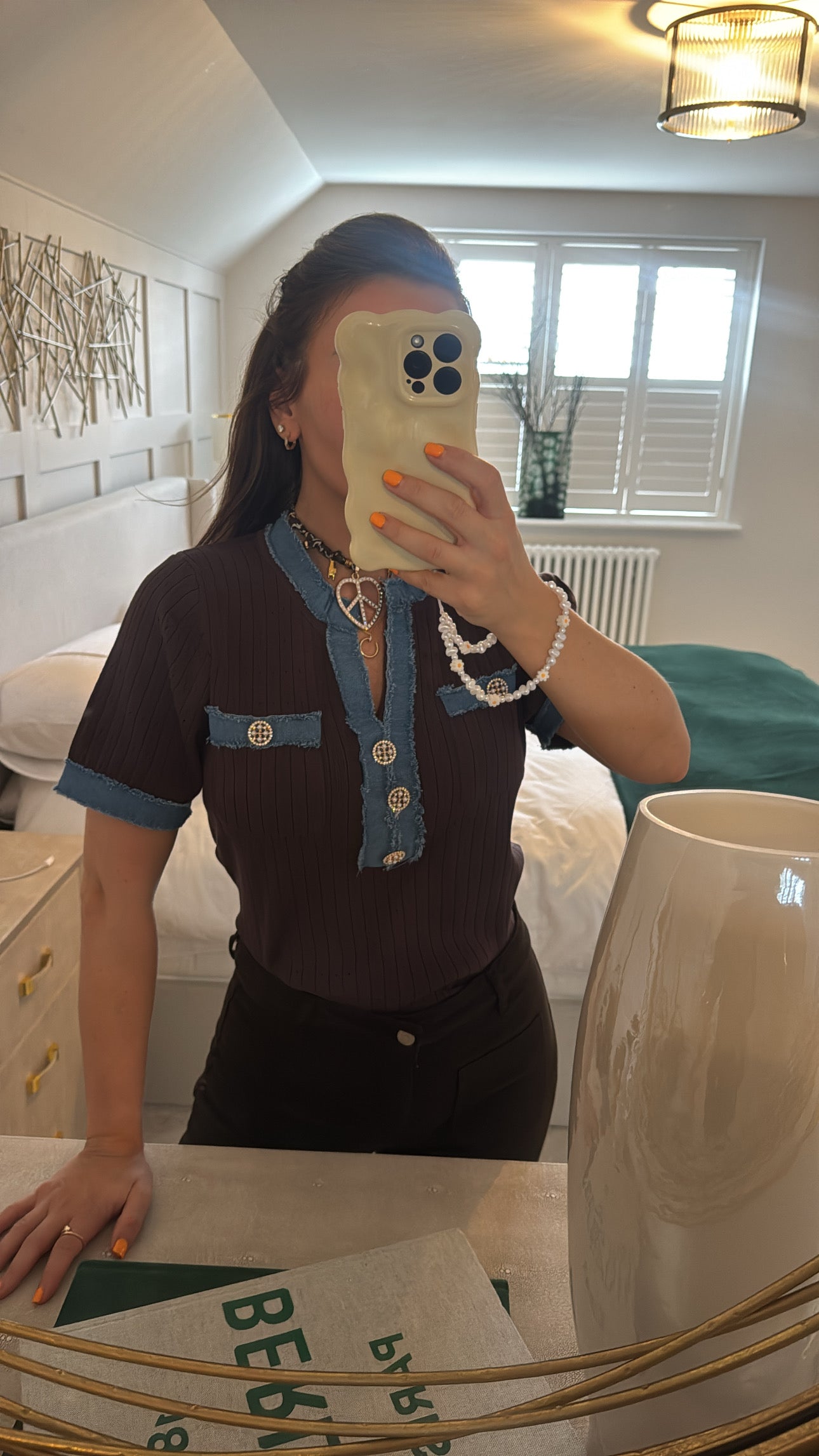 Contrast Trim Knit Top